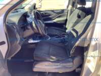 Nissan NP300 Doble Cabina 2016 4p SE L4/2.5 Man A/A Paq. Seg.     F2878F93-EBAB-430E-BA88-52DFD5BC739A