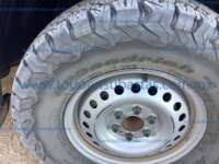 Nissan NP300 Doble Cabina 2016 4p SE L4/2.5 Man A/A Paq. Seg.     2016 Nissan NP300 Doble Cabina Ingreso Llantas 1