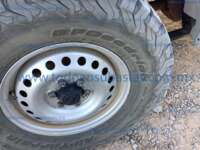 Nissan NP300 Doble Cabina 2016 4p SE L4/2.5 Man A/A Paq. Seg.     2016 Nissan NP300 Doble Cabina Ingreso Llantas 4