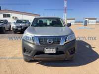 Nissan NP300 Doble Cabina 2016 4p SE L4/2.5 Man A/A Paq. Seg.     40D79E65-F6A8-4AFC-B9F1-E58F206856CF