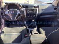 Nissan NP300 Doble Cabina 2016 4p SE L4/2.5 Man A/A Paq. Seg.     BC78A46A-2FD2-445E-B587-213B52B45027