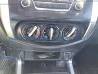 Nissan NP300 Doble Cabina 2016 4p SE L4/2.5 Man A/A Paq. Seg.     CA6592A0-F9EF-4FCE-B349-3F7407FE487A