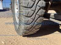 Nissan NP300 Doble Cabina 2016 4p SE L4/2.5 Man A/A Paq. Seg.     2016 Nissan NP300 Ingreso Llantas 5