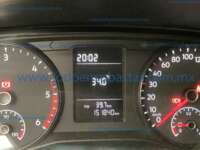 Volkswagen Amarok 2019 4p Trendline L4/2.0/TDI Man 4x4 2019 Volkswagen Amarok Ingreso Interiores 3