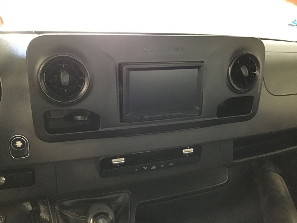 IMAGE_CAR