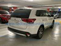 Mitsubishi Outlander 2017 5p Limited L4/2.4 Aut   20230731_200456357_iOS