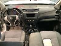 Nissan NP300 Doble Cabina 2018 4p S L4/2.5 Man A/A Paq. Seg. 2018 Nissan NP300 Doble Cabina Venta Interiores 14