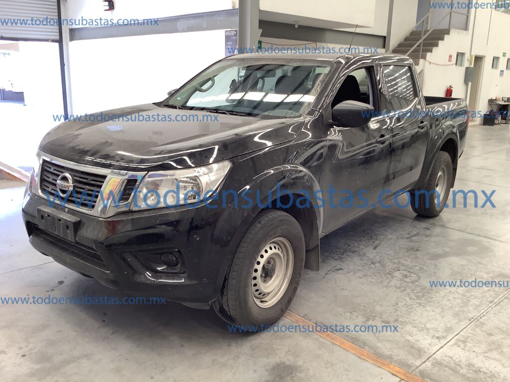 Nissan NP300 Frontier 2019 4p XE L4/2.5 Man Paq. Seg. 2019 Nissan NP300 Frontier Ingreso Exteriores 0