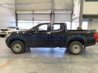 Nissan NP300 Frontier 2019 4p XE L4/2.5 Man Paq. Seg. 2019 Nissan NP300 Frontier Ingreso Exteriores 7