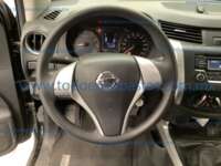 Nissan NP300 Frontier 2019 4p XE L4/2.5 Man Paq. Seg. 2019 Nissan NP300 Frontier Ingreso Interiores 2