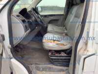 Volkswagen Transporter Carga 2015 5p Cargo L4/2.0/TDI Man A/A T/Alto 2015 Volkswagen Transporter Carga Ingreso Interiores 1