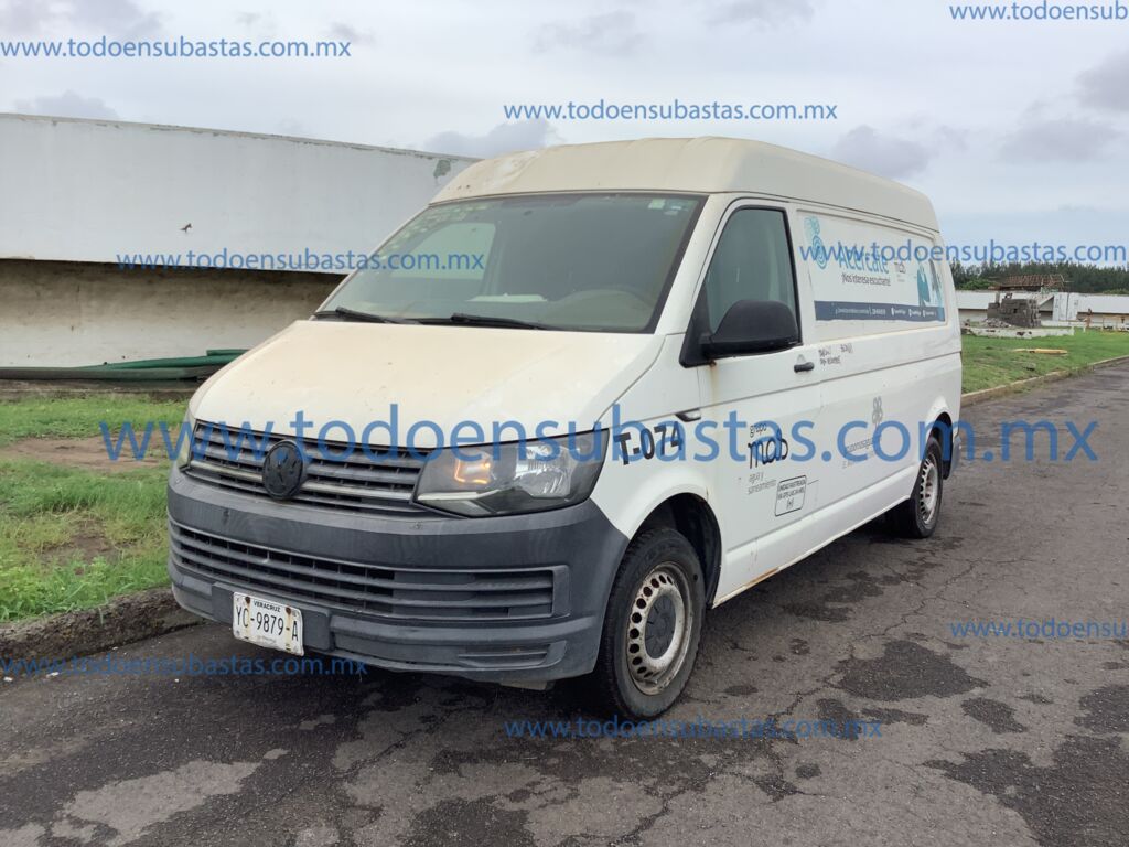 Volkswagen Transporter Carga 2016 5p Cargo L4/2.0/TDI Man  2016 Volkswagen Transporter Carga Ingreso Exteriores 0
