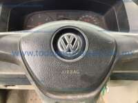Volkswagen Transporter Carga 2016 5p Cargo L4/2.0/TDI Man  2016 Volkswagen Transporter Carga Ingreso Interiores 4