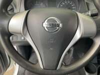 Nissan NP300 Frontier 2020 4p Diesel L4/2.5/T 4X4 Man Paq. Seg. 2020 Nissan NP300 Frontier Venta Interiores 11