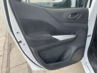Nissan NP300 Frontier 2020 4p Diesel L4/2.5/T 4X4 Man Paq. Seg. 2020 Nissan NP300 Frontier Venta Interiores 16
