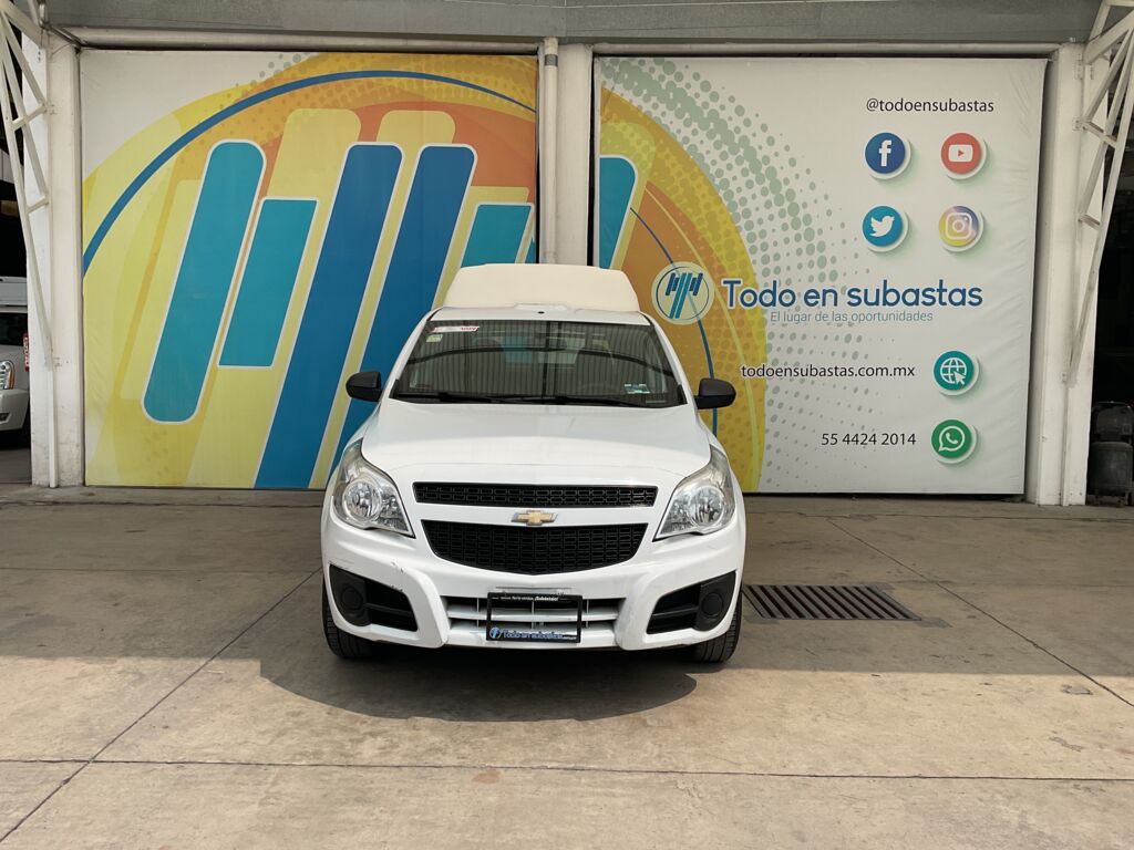 Chevrolet Tornado 2019 2p LS L4/1.8 Man Paquete B 2019 Chevrolet Tornado Venta Exteriores 2
