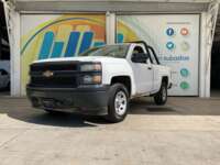 Chevrolet Silverado 1500 2015 2p Cabina Regular V6/4.3 Aut A/A CD  2015 Chevrolet Silverado 1500 Venta Exteriores 1