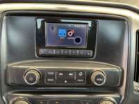 Chevrolet Silverado 1500 2015 2p Cabina Regular V6/4.3 Aut A/A CD  2015 Chevrolet Silverado 1500 Venta Interiores 7