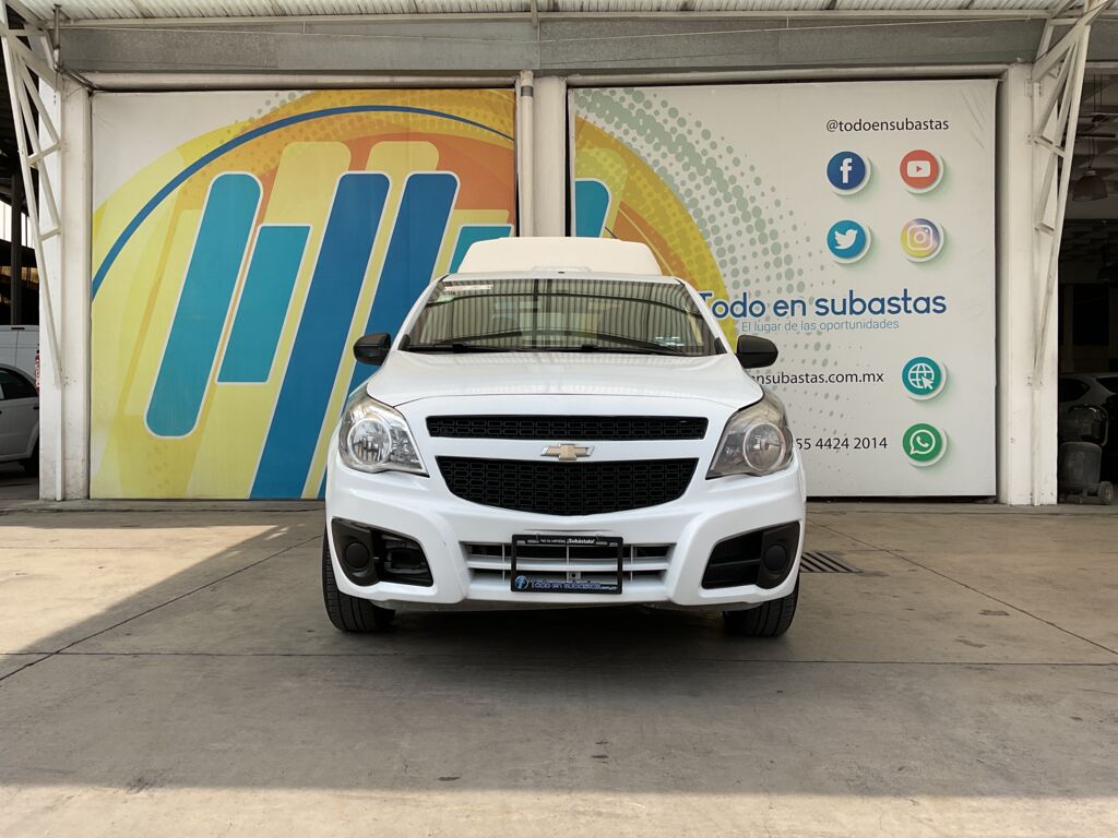 Chevrolet Tornado 2019 2p LS L4/1.8 Man Paquete B 2019 Chevrolet Tornado Venta Exteriores 2