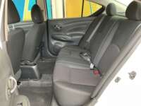 Nissan Versa 2017 4p Sense L4/1.6 Man 2017 Nissan Versa Venta Interiores 19