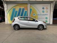 Toyota Prius 2019 5p C Hibrido L4/1.5/Aut 2019 Toyota Prius Venta Exteriores 4