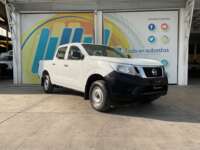 Nissan NP300 Doble Cabina 2019 4p SE L4/2.5 Man A/A Paq. Seg. 2019 Nissan NP300 Doble Cabina Venta Exteriores 3