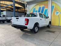 Nissan NP300 Doble Cabina 2019 4p SE L4/2.5 Man A/A Paq. Seg. 2019 Nissan NP300 Doble Cabina Venta Exteriores 5