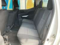 Nissan NP300 Frontier 2018 4p Diesel L4/2.5/T 4X4 Man 2018 Nissan NP300 Frontier Venta Interiores 17