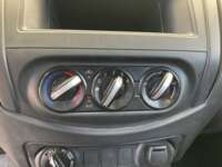 Nissan NP300 Frontier 2018 4p Diesel L4/2.5/T 4X4 Man 2018 Nissan NP300 Frontier Venta Interiores 8