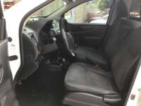 Nissan NP300 Frontier 2020 4p LE L4/2.5 Man 2020 Nissan NP300 Frontier Venta Interiores 13