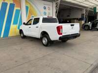 Nissan NP300 Doble Cabina 2018 4p SE L4/2.5 Man A/A Paq. Seg. 2018 Nissan NP300 Doble Cabina Venta Exteriores 7