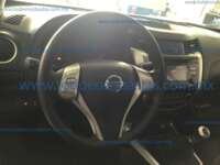 Nissan NP300 Frontier 2019 4p LE L4/2.5 Man IMG_6026