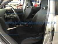 Nissan NP300 Frontier 2019 4p LE L4/2.5 Man IMG_6025