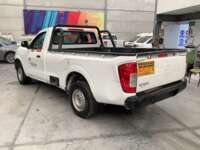 Nissan NP300 Estacas 2018 2p L4/2.5 Man D/H Paq. Seg. 2018 Nissan NP300 Estacas Venta Exteriores 7