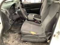 Nissan NP300 Estacas 2018 2p L4/2.5 Man D/H Paq. Seg. 2018 Nissan NP300 Estacas Venta Interiores 2