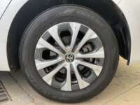 Toyota Prius 2020 5p Base Híbrido L4/1.8 Aut 2020 Toyota Prius Venta Llantas 4