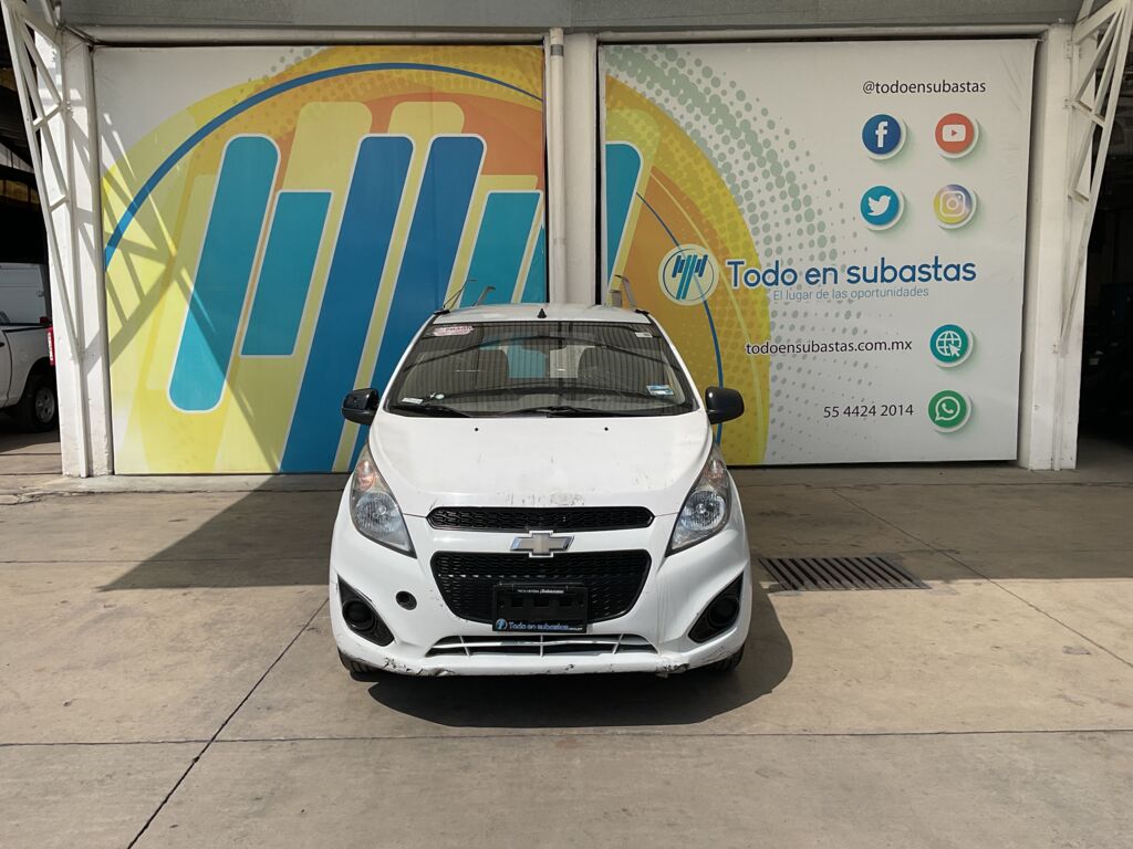 Chevrolet Spark 2015 5p LS Cargo L4/1.2 Man   2015 Chevrolet Spark Venta Exteriores 2