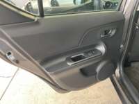 Toyota Prius 2020 5p C Híbrido L4/1.5 Aut  2020 Toyota Prius Venta Interiores 22