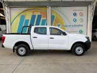 Nissan NP300 Frontier 2018 4p LE L4/2.5 Man 2018 Nissan NP300 Frontier Venta Exteriores 4