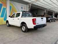 Nissan NP300 Frontier 2018 4p LE L4/2.5 Man 2018 Nissan NP300 Frontier Venta Exteriores 7