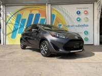 Toyota Prius 2020 5p C Híbrido L4/1.5 Aut  2020 Toyota Prius Venta Exteriores 3