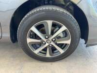 Toyota Prius 2020 5p C Híbrido L4/1.5 Aut  2020 Toyota Prius Venta Llantas 10