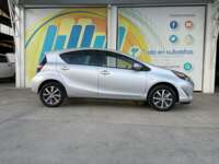 Toyota Prius 2020 5p C Híbrido L4/1.5 Aut  2020 Toyota Prius Venta Exteriores 4