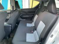 Toyota Prius 2020 5p C Híbrido L4/1.5 Aut  2020 Toyota Prius Venta Interiores 23