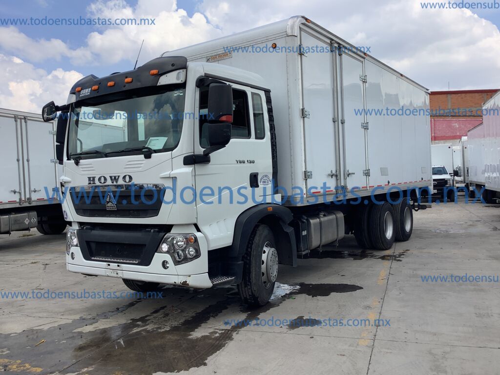 Sinotruk Sitrak Howo 2023 2p T5G Man Diesel IMG_9650