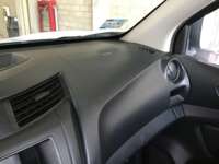 Nissan NP300 Pick Up 2018 2p L4/2.5 Man A/A Paq. Seg. 2018 Nissan NP300 Pick Up Venta Interiores 9