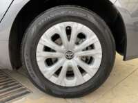 Toyota Prius 2019 5p Base CVT 2019 Toyota Prius Venta Llantas 4
