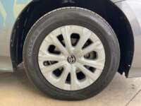 Toyota Prius 2019 5p Base CVT 2019 Toyota Prius Venta Llantas 10
