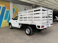 Nissan NP300 Estacas 2022 2p L4/2.5 Man 2022 Nissan NP300 Estacas Venta Exteriores 7
