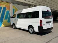 Nissan Urvan Pasajeros 2019 4p L4/2.5 Man 12/Pas Paq. Seg. 2019 Nissan Urvan Pasajeros Venta Exteriores 7